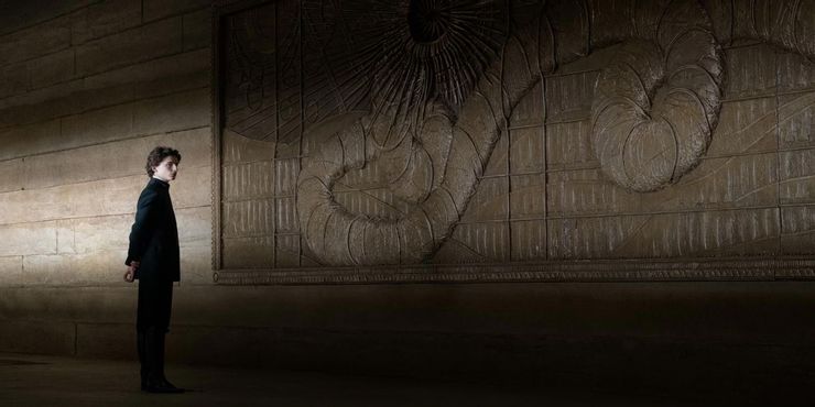 Підлога перед фрескою з піщаним хробаком у Дюні