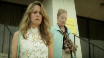 "American Woman" 1 season 10-th episode