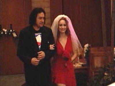 Episode 1, Gene Simmons Family Jewels (2006)