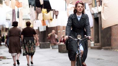 Episode 1, Call The Midwife (2012)