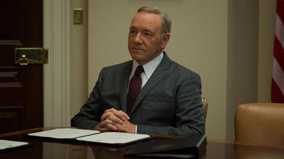 House of Cards (2013), Episode 2