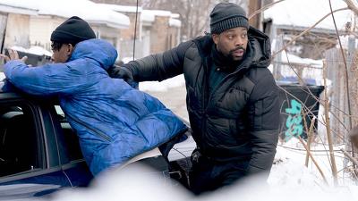 Chicago PD (2014), Episode 9
