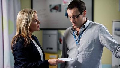 Holby City (1999), Episode 43