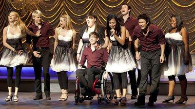Серия 9, Лузеры / Glee (2009)