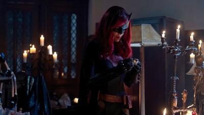 Серія 13, Бетвумен / Batwoman (2019)
