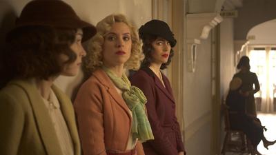 Episode 5, Cable Girls (2017)