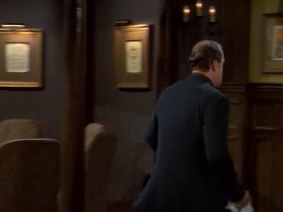 "Frasier" 6 season 18-th episode