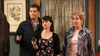 "Hot In Cleveland" 5 season 1-th episode