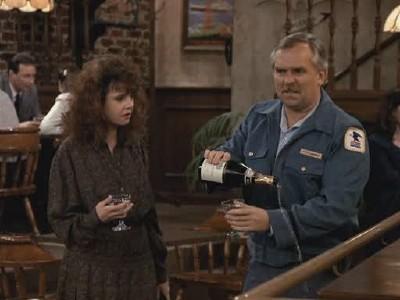 Episode 4, Cheers (1982)