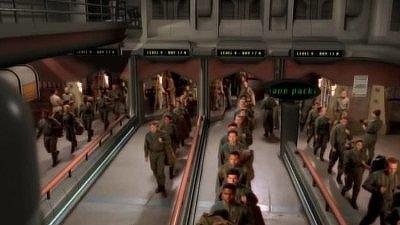 Episode 10, Babylon 5 (1994)