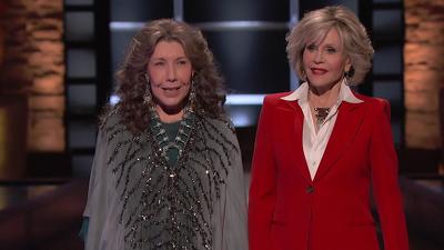 "Grace and Frankie" 6 season 12-th episode