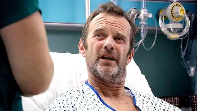 Episode 14, Holby City (1999)