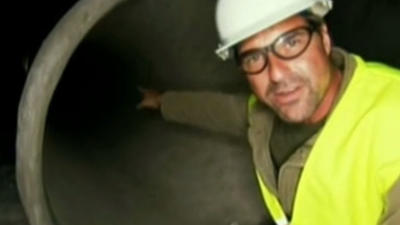 10 серія 3 сезону "Міста підземного світу"