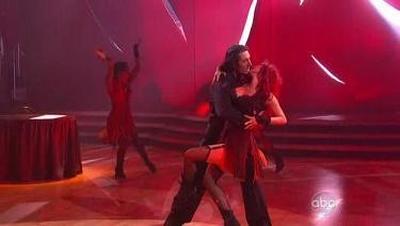 "Dancing With the Stars" 9 season 19-th episode