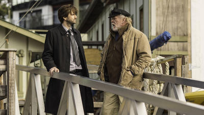 Gracepoint (2014), Episode 2