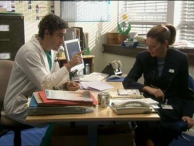 Episode 6, Green Wing (2004)