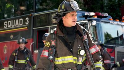 Серія 6, Пожежники Чикаго / Chicago Fire (2012)