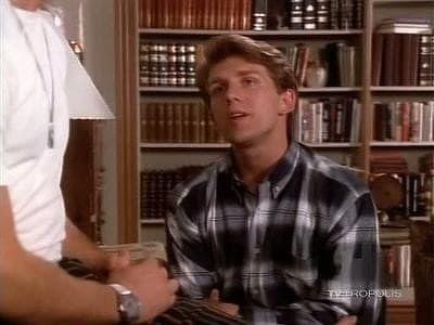 Episode 11, Beverly Hills 90210 (1990)
