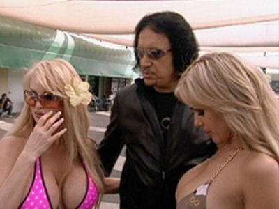 Episode 7, Gene Simmons Family Jewels (2006)
