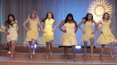 Серия 6, Лузеры / Glee (2009)