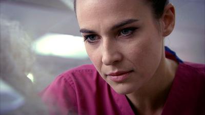 Episode 10, Holby City (1999)