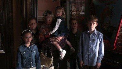 Серія 18, Відчайдушні домогосподарки / Desperate Housewives (2004)