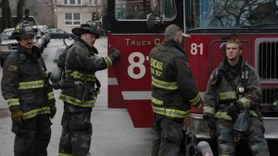 16 серія 1 сезону "Пожежники Чикаго"