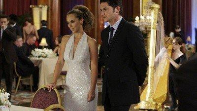 "Ghost Whisperer" 4 season 4-th episode