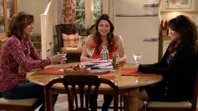 "Hot In Cleveland" 4 season 10-th episode