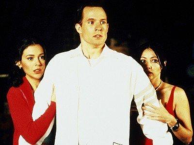 Серія 18, Усі жінки - відьми / Charmed (1998)