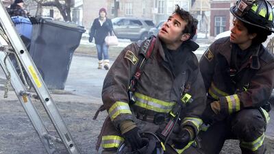 13 серія 10 сезону "Пожежники Чикаго"