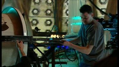 Серия 13, Доктор Кто: Конфиденциально / Doctor Who Confidential (2005)