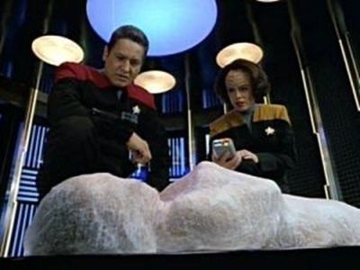 "Star Trek: Voyager" 1 season 9-th episode