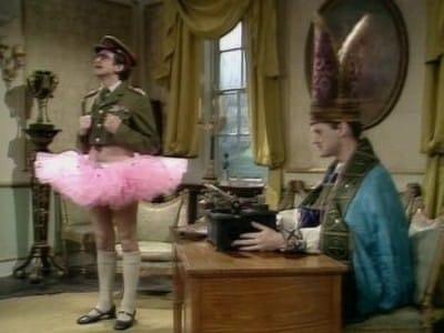 Monty Pythons Flying Circus (1970), Episode 6