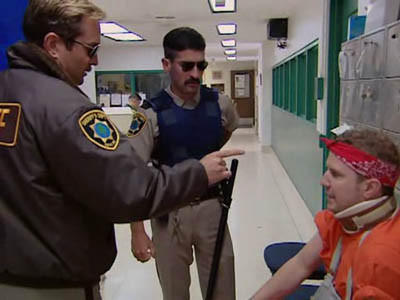 "Reno 911" 2 season 16-th episode