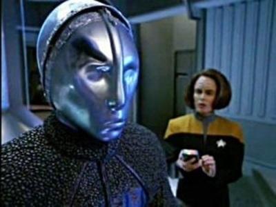 Серія 13, Зоряний шлях: Вояджер / Star Trek: Voyager (1995)
