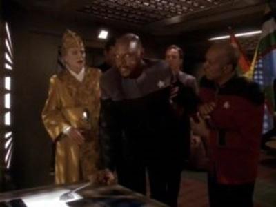 "Star Trek: Deep Space Nine" 5 season 10-th episode