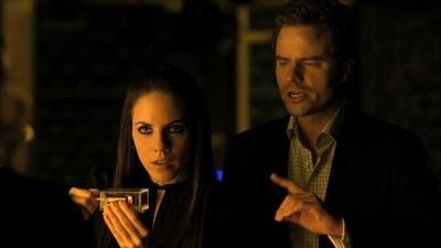 Episode 14, Lost Girl (2010)