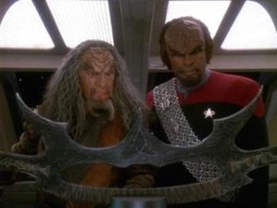 Зоряний шлях: Глибокий космос дев'ять / Star Trek: Deep Space Nine (1993), Серія 9