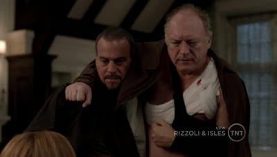 "Rizzoli & Isles" 2 season 9-th episode