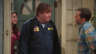 "Two and a Half Men" 6 season 1-th episode