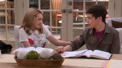"Melissa & Joey" 3 season 9-th episode