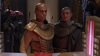 "Stargate SG-1" 2 season 1-th episode