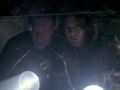 Серія 8, Цілком таємно / The X-Files (1993)