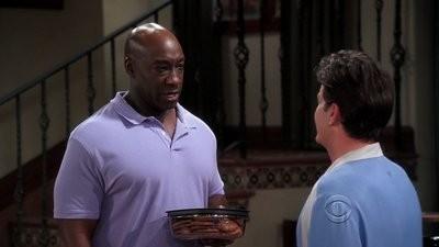 "Two and a Half Men" 6 season 19-th episode