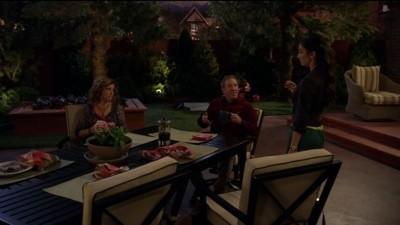 "Last Man Standing" 1 season 2-th episode