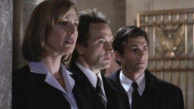 "The West Wing" 3 season 1-th episode