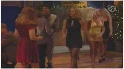 "Married... with Children" 10 season 8-th episode