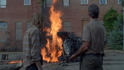 Серія 12, І мертві підуть / The Walking Dead (2010)
