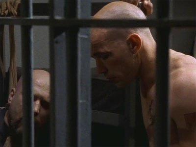 Серія 4, В'язниця «Оz» / Oz (1997)